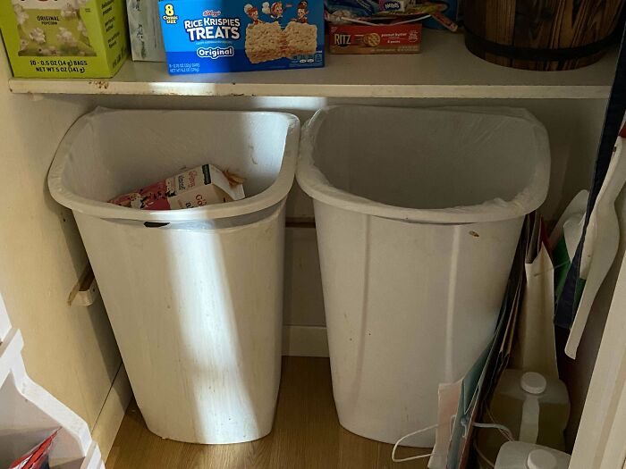36 People Share The Weirdest Things They’ve Ever Seen In Someone’s Else’s Home
