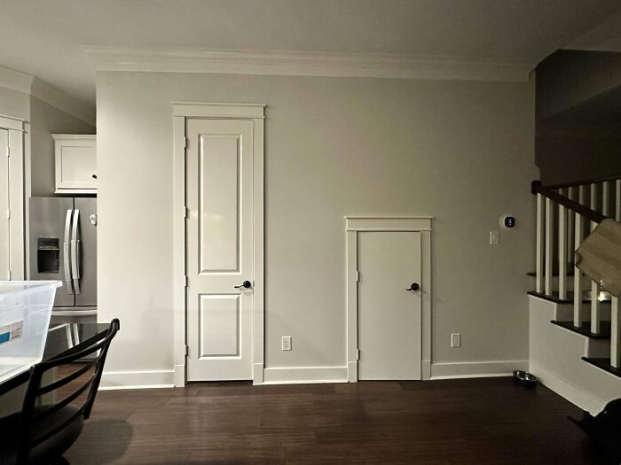 36 People Share The Weirdest Things They’ve Ever Seen In Someone’s Else’s Home