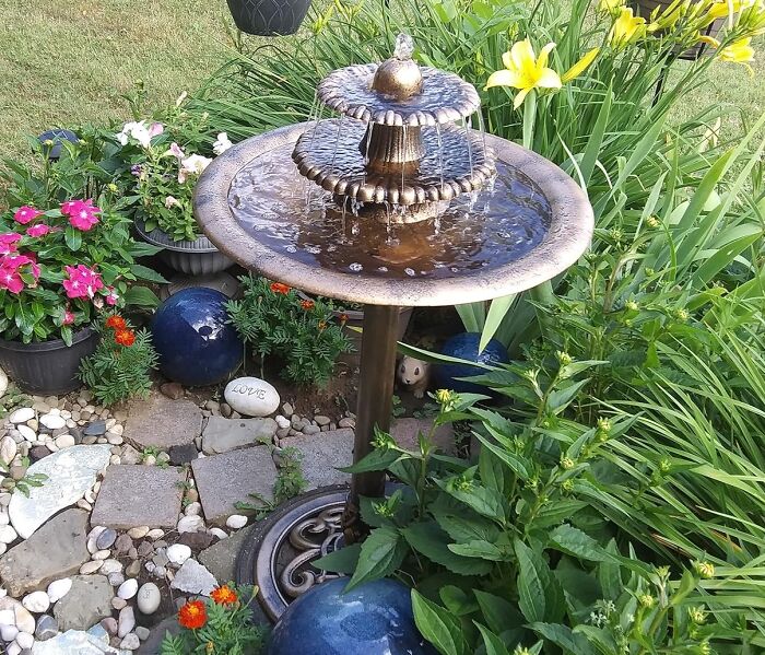 22 Gadgets That Will Make Your Garden Less Of A Chaotic Hellscape