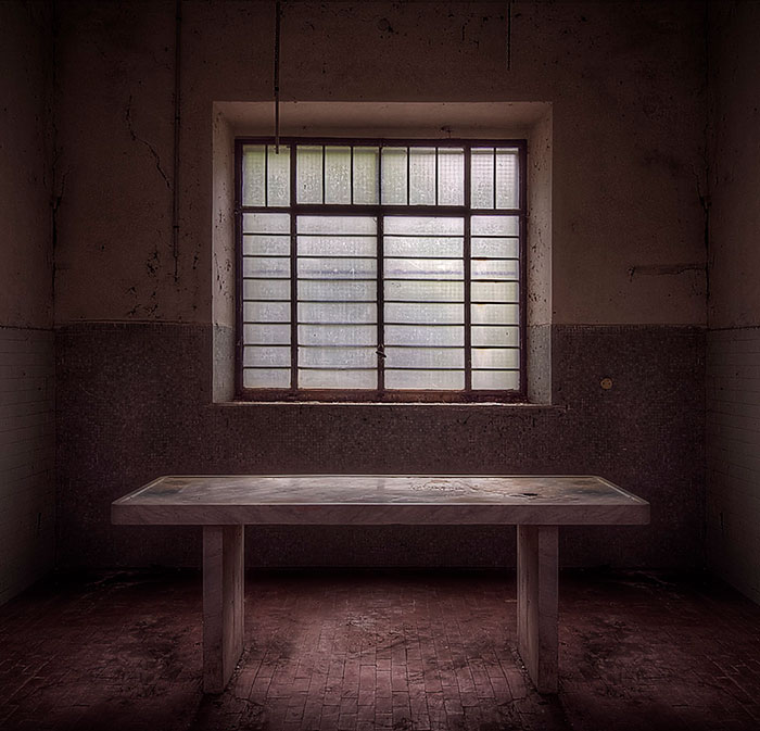 43 Places People Visited That Gave Off Creepy Vibes