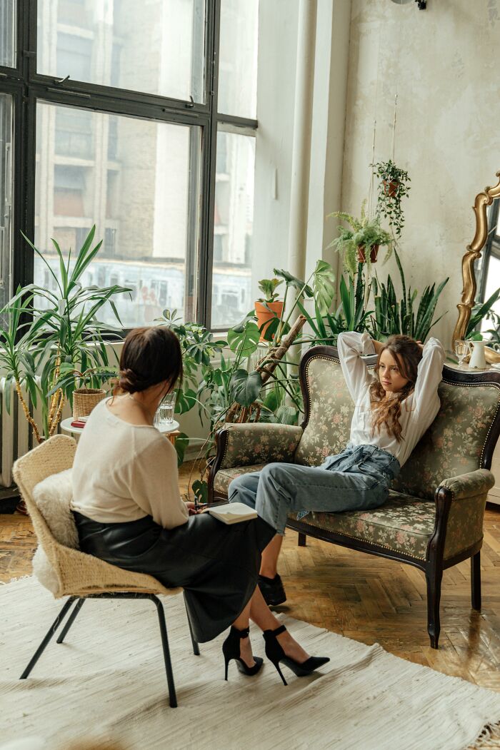 57 People Are Spilling Industry Secrets And Doing The General Public A Huge Favor