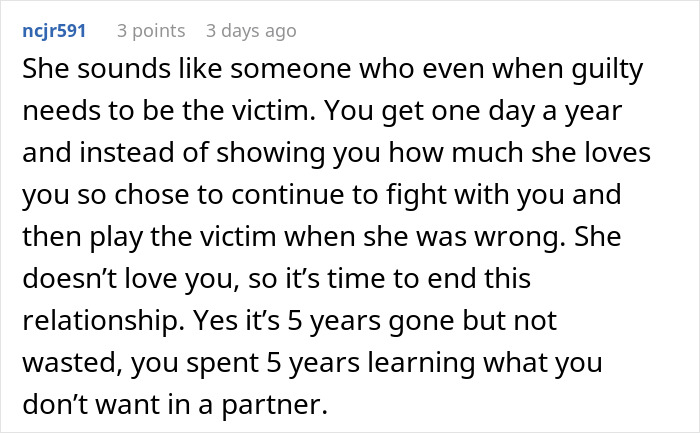 Man Expects Special Treatment From GF On His B-Day, Gets Doubts About His Relationship Instead