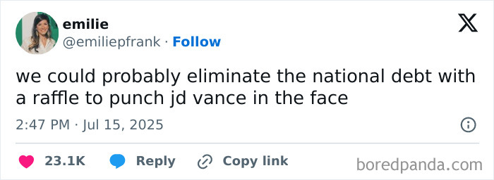 125 Hilarious Tweets From July That Slapped Harder Than A Mosquito Bite