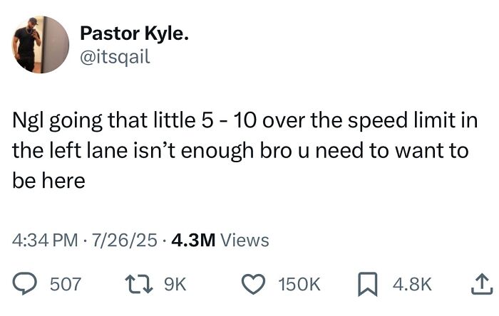 125 Hilarious Tweets From July That Slapped Harder Than A Mosquito Bite