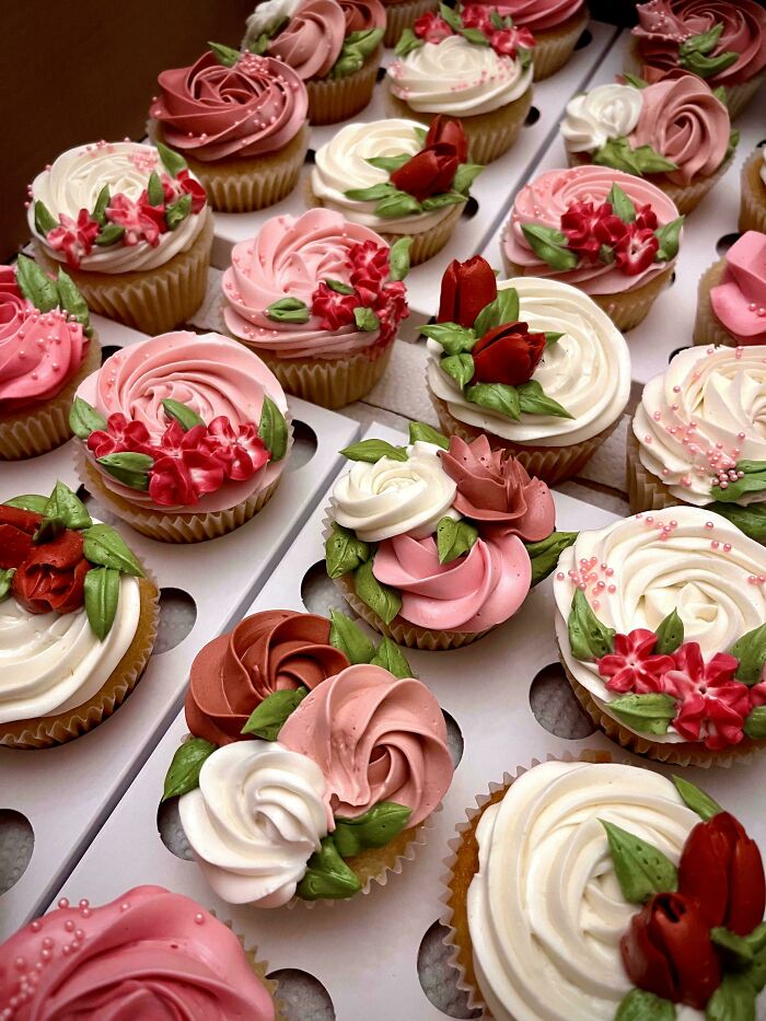 75 Incredible Bakes That Deserve All The Spotlight They Can Get
