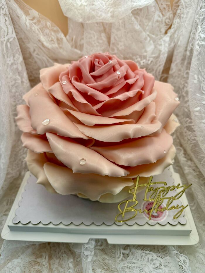75 Incredible Bakes That Deserve All The Spotlight They Can Get