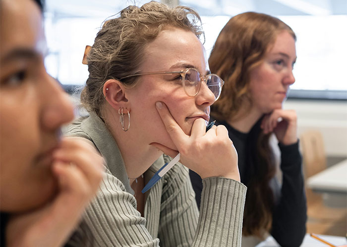 66 Mind Tricks That Actually Work, According to People Who Tried Them