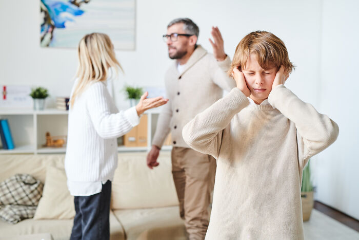 36 Subtle Clues That Suggest Someone Grew Up In A Bubble