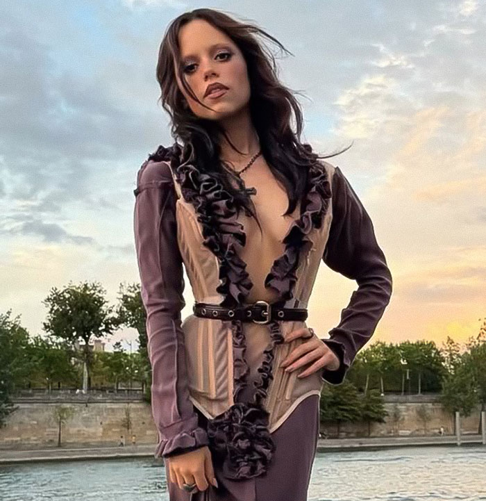 Jenna Ortega’s New Look Sparks Outrage Over Hollywood’s “Disturbing” Beauty Standards