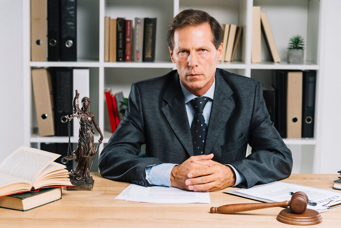 From Prosecutors To Finance Bros, Folks Think These 31 Professions Attract The Most Awful People