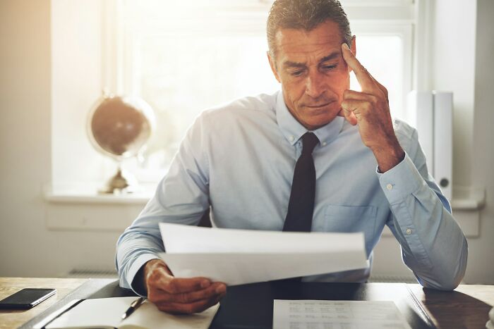 67 Job Interview Red Flags That Scream Toxic Workplace