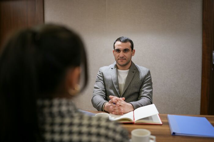 67 Job Interview Red Flags That Scream Toxic Workplace