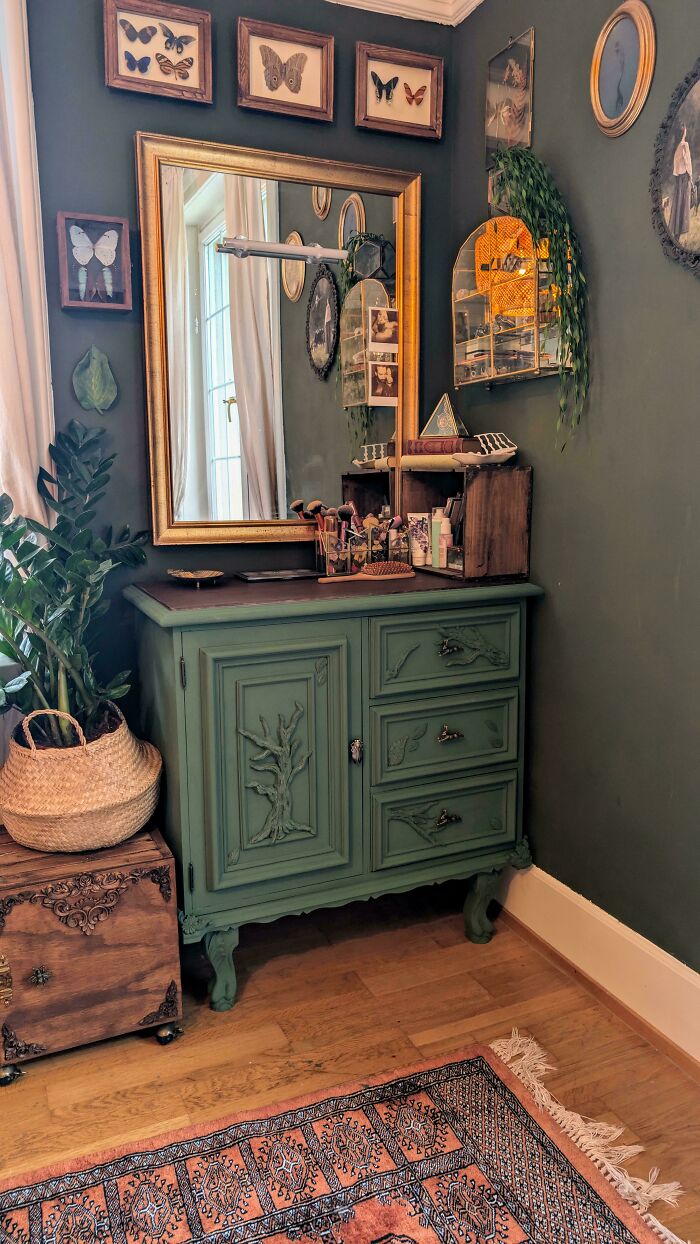 People Are Sharing The Corners Of Their Homes They Feel Most Proud Of Decorating