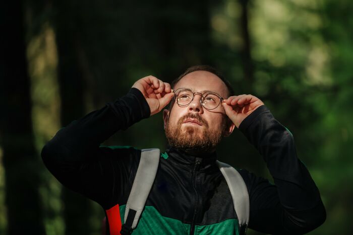 “Still Scares Me”: 86 People Who Couldn’t Sleep For Days After Spending Time In The Woods