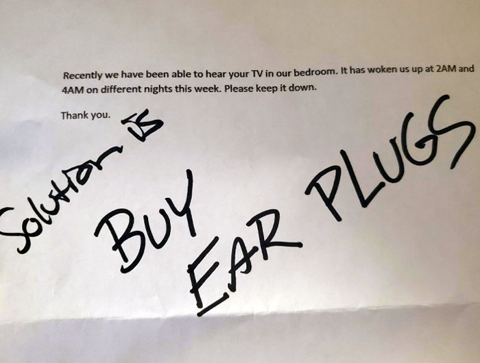 55 Unhinged Neighbors’ Notes That Made Sure Living Among People May Be Hard But Never Boring