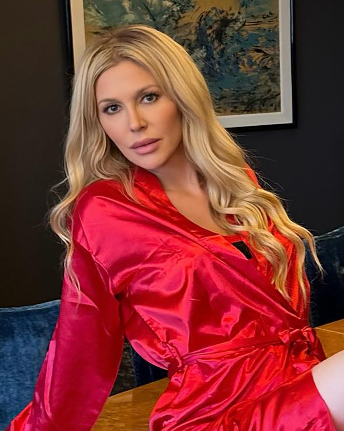 Brandi Glanville Chemically Burns Her Face Desperately Trying To Remove &#8216;Parasite&#8217;