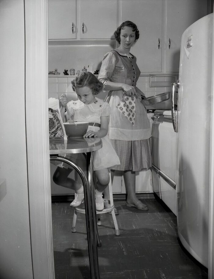 30 Iconic Glimpses Into Everyday Life In 1950s Florida