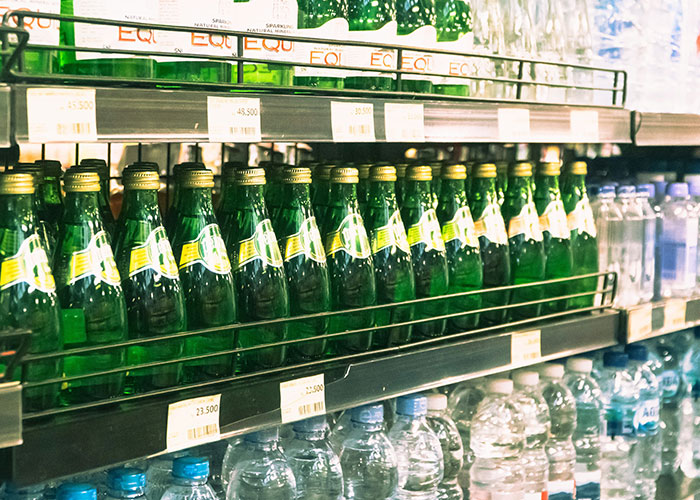 Instacart Shopper Refuses To Carry 168 Bottles And 14 Jugs Of Water Up 17 Floors: “You Have To Use The Stairs”