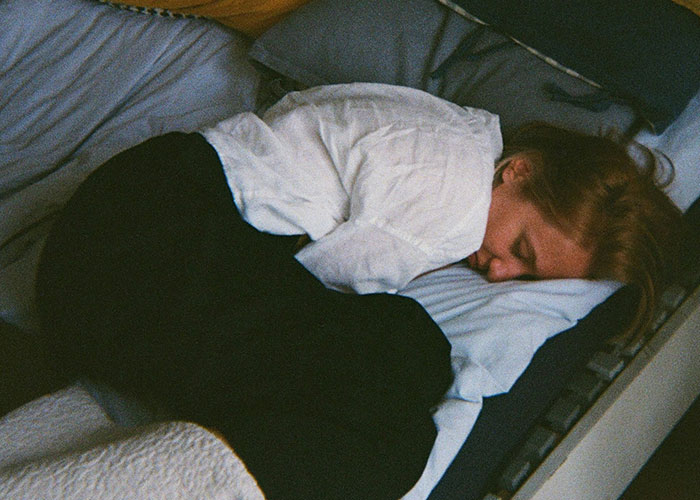 “One Day, She Was Just Gone”: 84 Mysteries People Personally Experienced And Still Can’t Explain