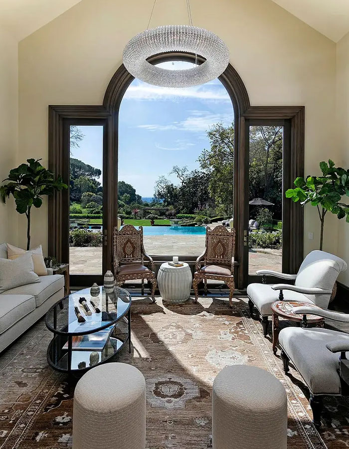 Katy Perry Set To Appear In Court After Renting Chris Pratt $15 Million Property