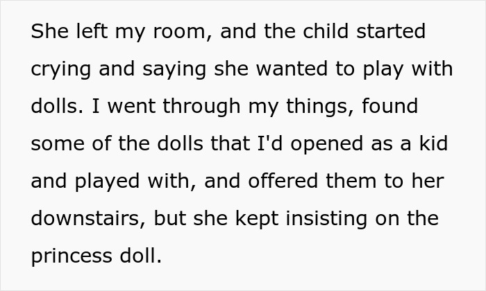 Woman Catches Guest Sneaking Into Her Room, Stops Her Just Before Her Kid Opens Her Collector Doll