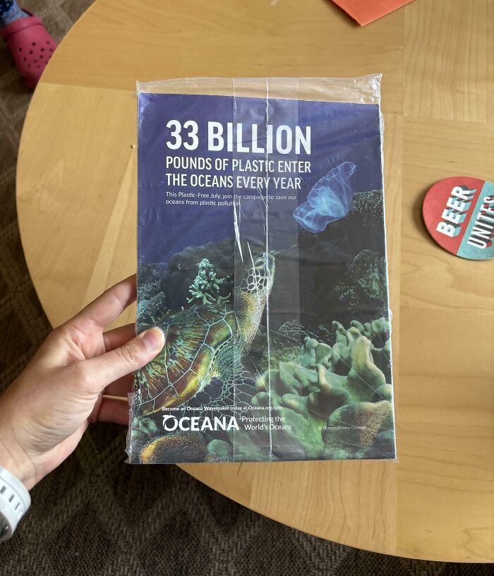 92 Photos That Serve As Brutal Reminders Of How Bad Consumerism Has Gotten (New Pics)