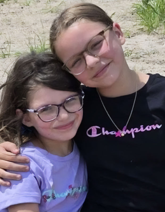 Heartbreaking Final Phone Call Man Made To Wife Before Horrific Explosion Took Him And His 2 Daughters