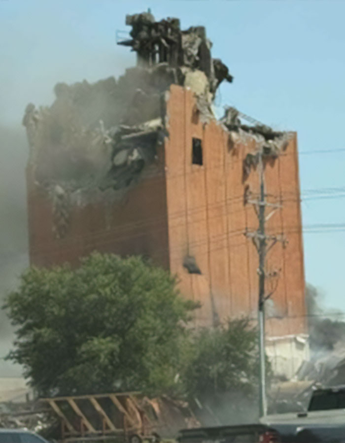 Heartbreaking Final Phone Call Man Made To Wife Before Horrific Explosion Took Him And His 2 Daughters