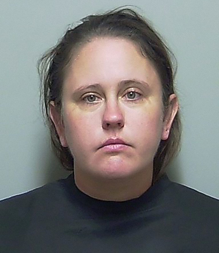 Florida Mother Abandons Her Child And Seven Dogs For Two Weeks To Go To Las Vegas On Vacation
