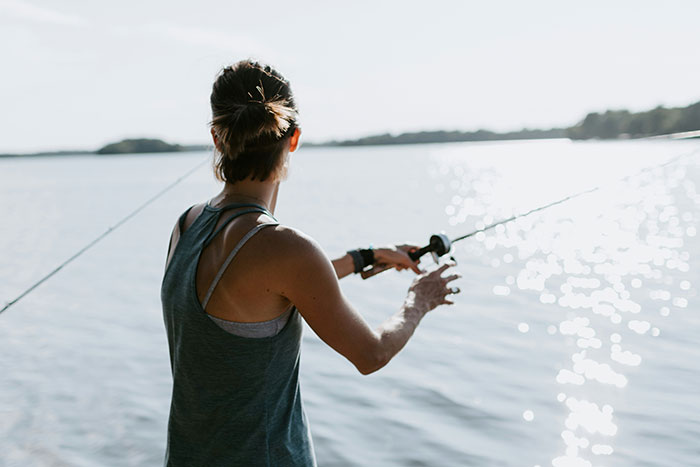 11YO Steals Woman’s Expensive Fishing Pole, Snaps It When She Gets Busted, Woman Lawyers Up
