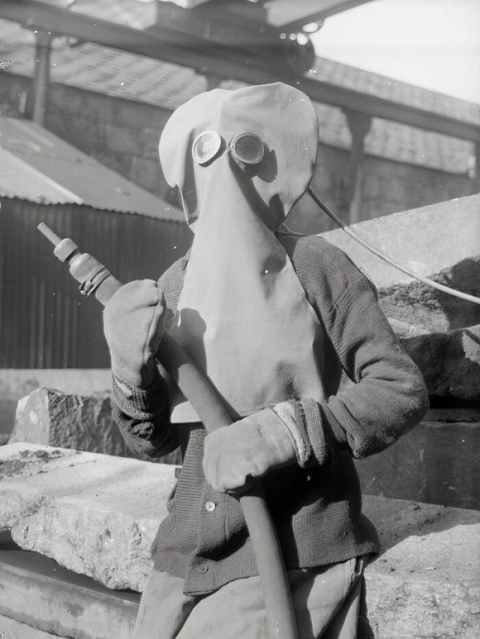 30 Pictures That Show How Women Changed Everything During WWI