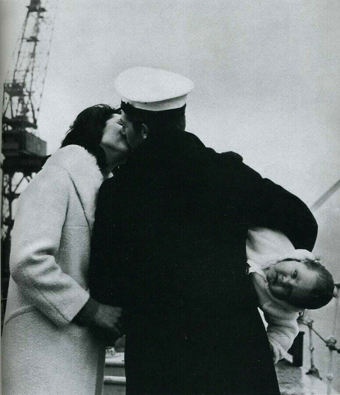 These 31 Somber Photos From History Each Tell A Gut-Wrenching Story