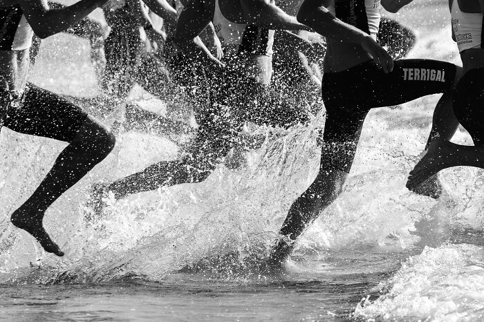 These Stunning Photos Just Won The 2024 Tokyo Foto Awards, And They&#8217;re Full Of Summer Vibes (20 Pics)