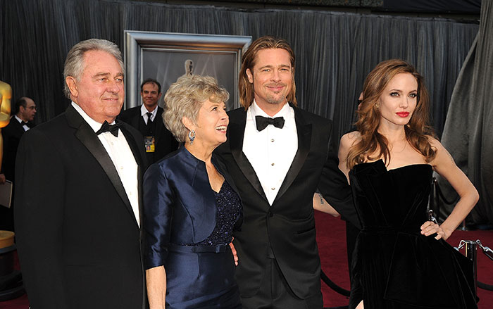 Mass Support After People Discover Brad Pitt&#8217;s Final Public Message To His Mom Before Her Passing