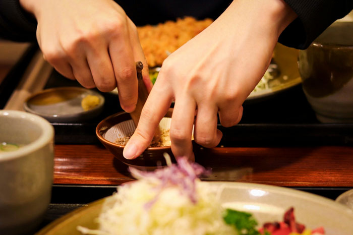 Woman Reaches Breaking Point After Coworker Grabs Food From Her Birthday Brunch Plate