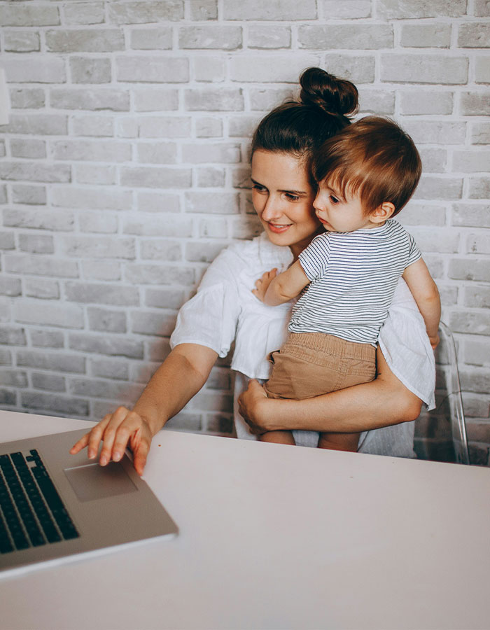 Viral Video Shows Just How Brutal Life Is For Working Moms In America