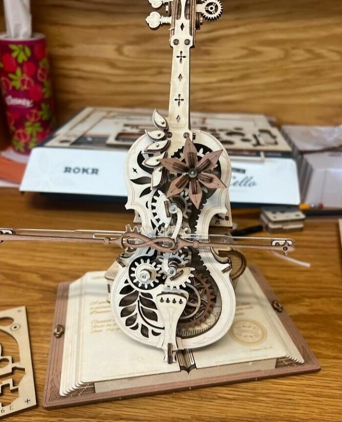 22 New Hobbies That Are Way More Fulfilling Than Doomscrolling