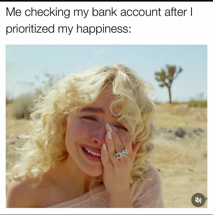 This Instagram Page Nails Antisocial Humor, Here Are 90 Of Their Best Memes