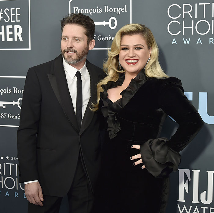 &#8220;This Speaks Volumes Of Her&#8221;: People Praise Kelly Clarkson For Her Behavior Towards Ex-Husband