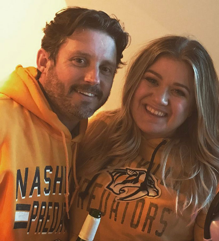 &#8220;This Speaks Volumes Of Her&#8221;: People Praise Kelly Clarkson For Her Behavior Towards Ex-Husband