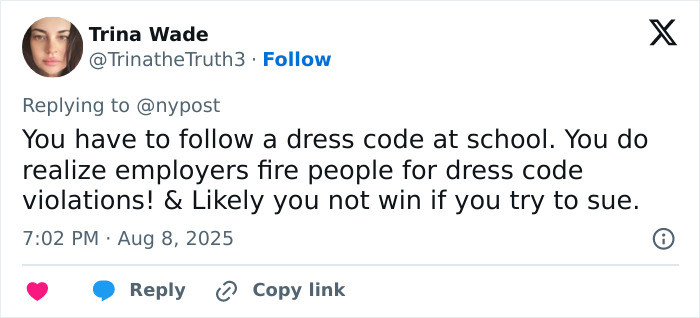 Netizens Rush To Defend Gen Z Worker Who Was Slammed For &#8216;Inappropriate&#8217; Office Dress Code