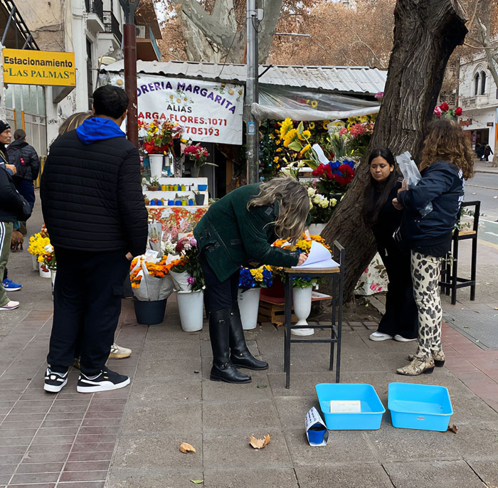 &#8220;Free Juan&#8221;: Celebrity Duck Gets A Lawyer, Sparks Mass Support After Being Removed From Popular Location