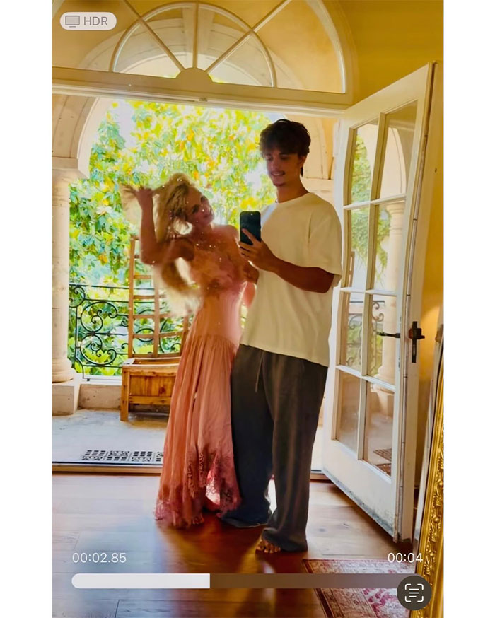Britney Spears’ Net Worth In 2025: A Rare Look At the Pop Icon’s Wealth After Conservatorship