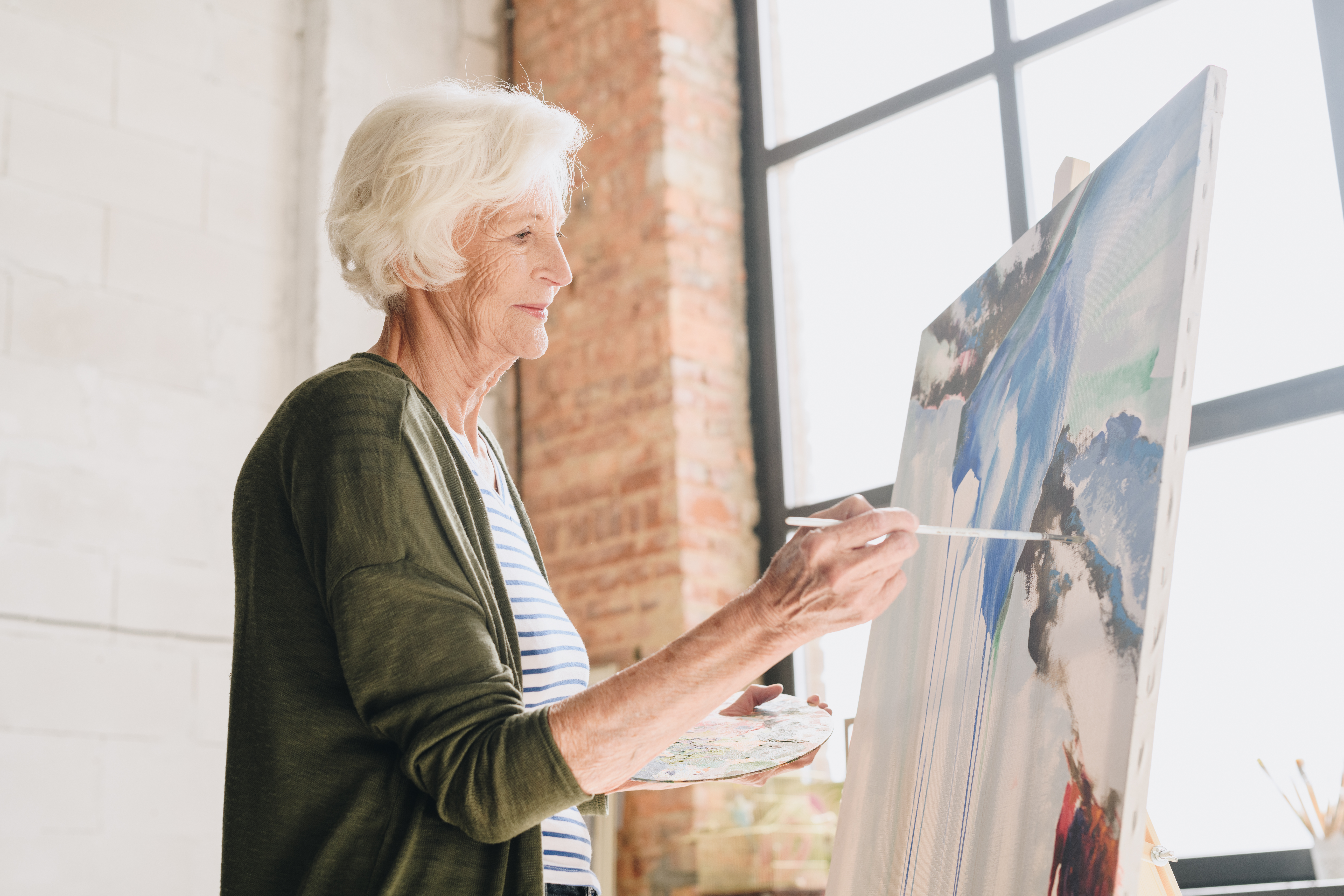 Landlord Evicts Tenant So They Can Steal Her Art, Has No Idea What’s Coming