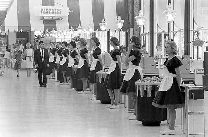 94 Photos That Capture The Beauty Of All Things Vintage
