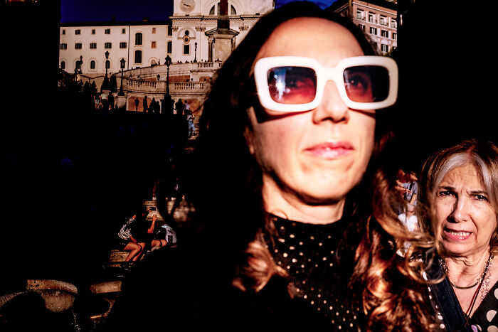 50 Unforgettable Street Photos That Turn Everyday Life Into Art