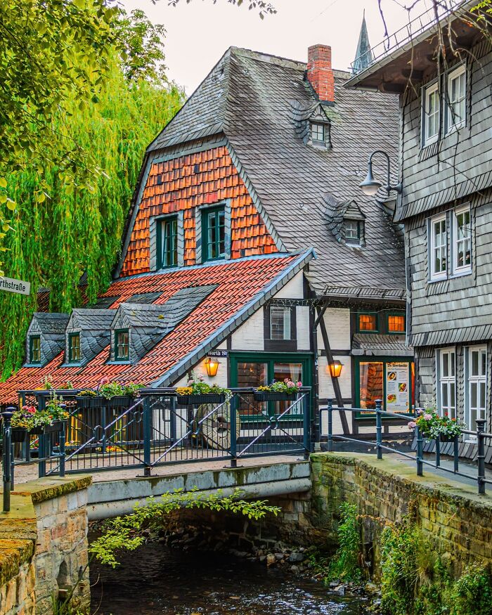 This Community Shares The Most Impressive Architectural Feats, Here Are 89 Of Their Newest Pics