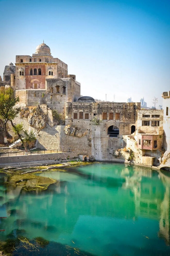 This Community Shares The Most Impressive Architectural Feats, Here Are 89 Of Their Newest Pics