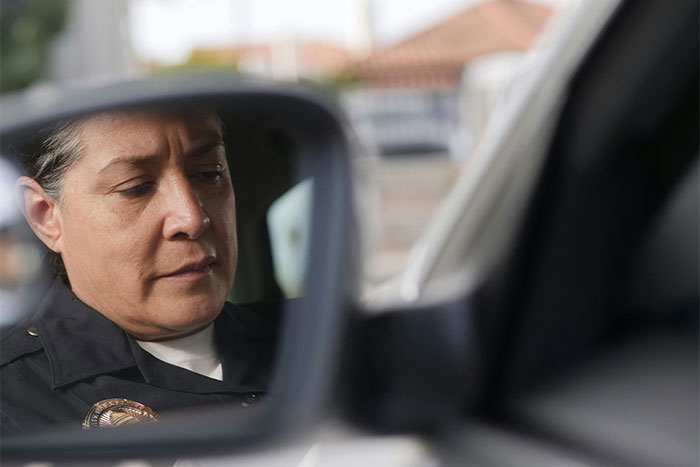 “I’m Not Crazy” 42 Stories About The Most Memorable Wild Situations Cops Had To Deal With