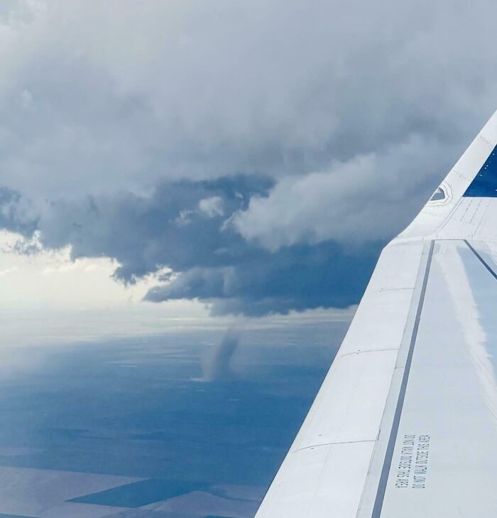 “I Think God Hates Me”: 59 Wild Pics Of Mother Nature Doing Things On Its Own Terms (New Pics)